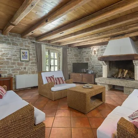 Villa Family Kata San Lorenzo Vošteni